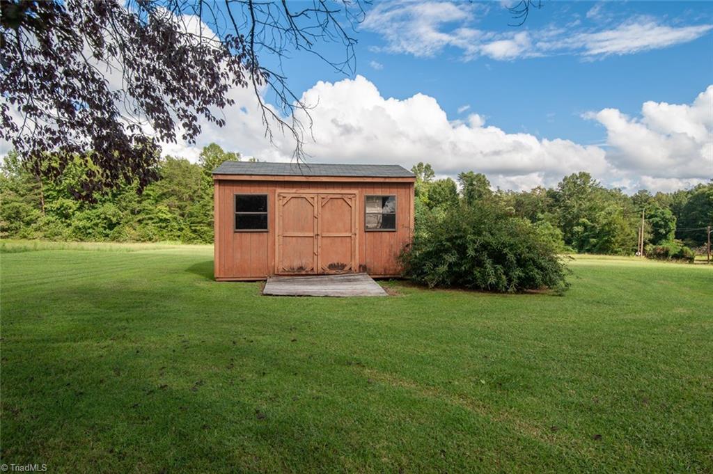 300 Mark Road Reidsville, NC 27320 - Photo 24 of 27 Gallery Image 24