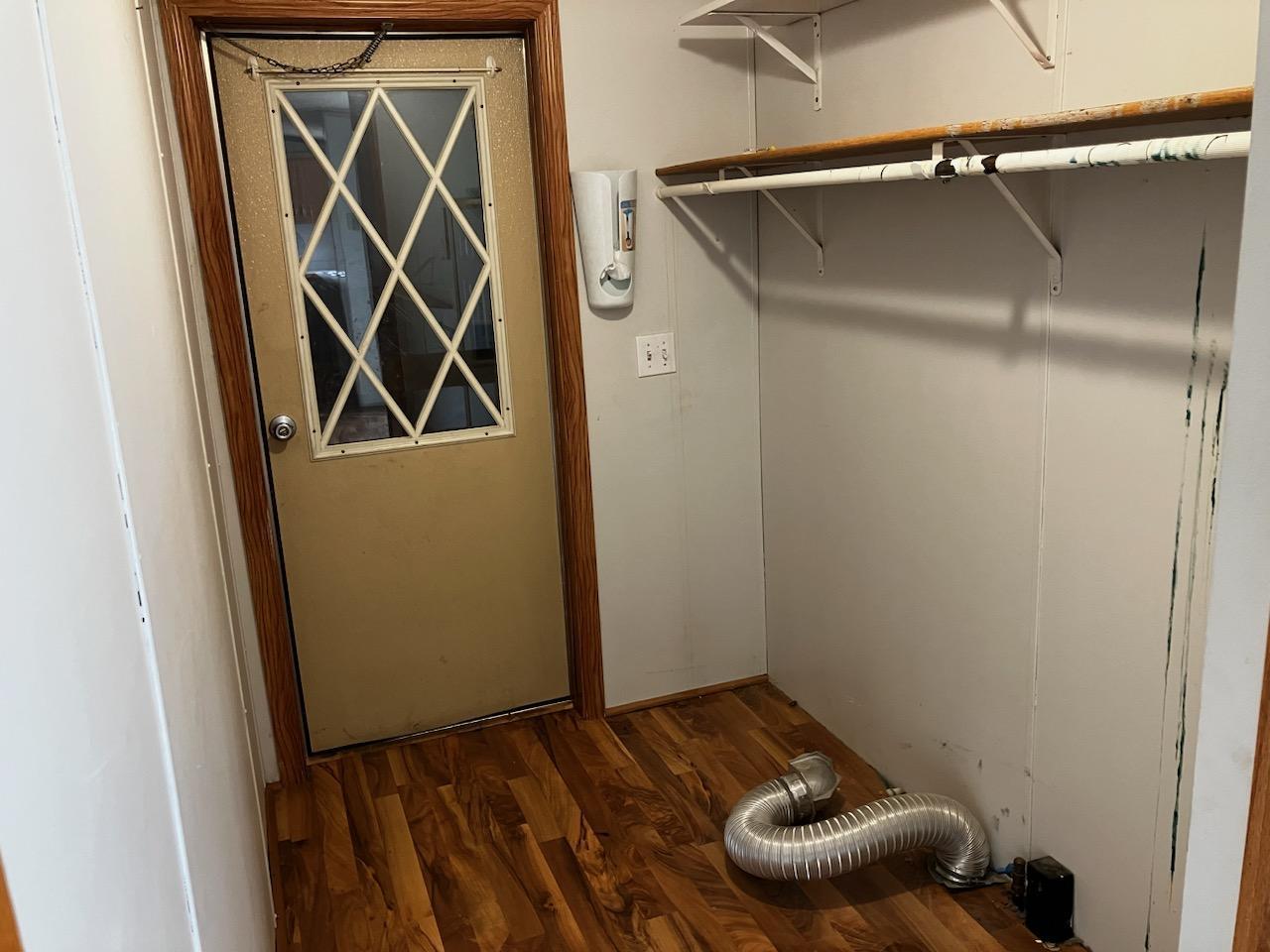 7300 South Rock Nation Road Dixon, IL 61021 - Photo 5 of 24 a utility room with dryer and washer