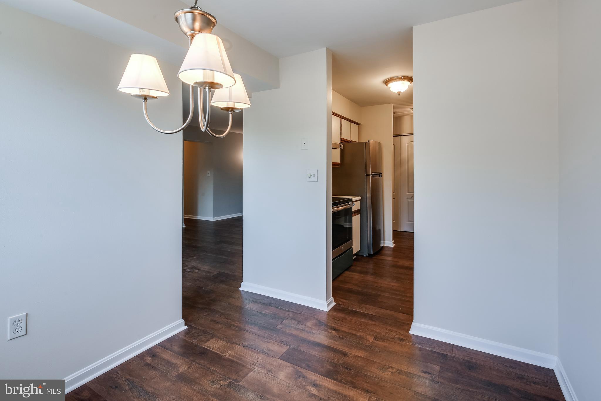 8399 Montgomery Run Road, Unit E Ellicott City, MD 21043 - Photo 8 of 31 Dining Room