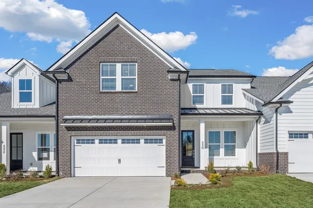 $689,990 | 311 Buckwood Lane North, Thompson's Station, TN 37179