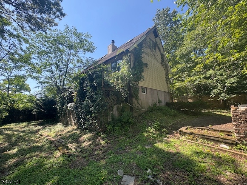 10 Summit Drive Wantage, NJ 07461 - Photo 3 of 17