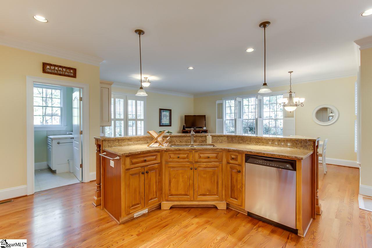 203 Player Way Simpsonville, SC 29681 - Photo 14 of 36 Gallery Image 14