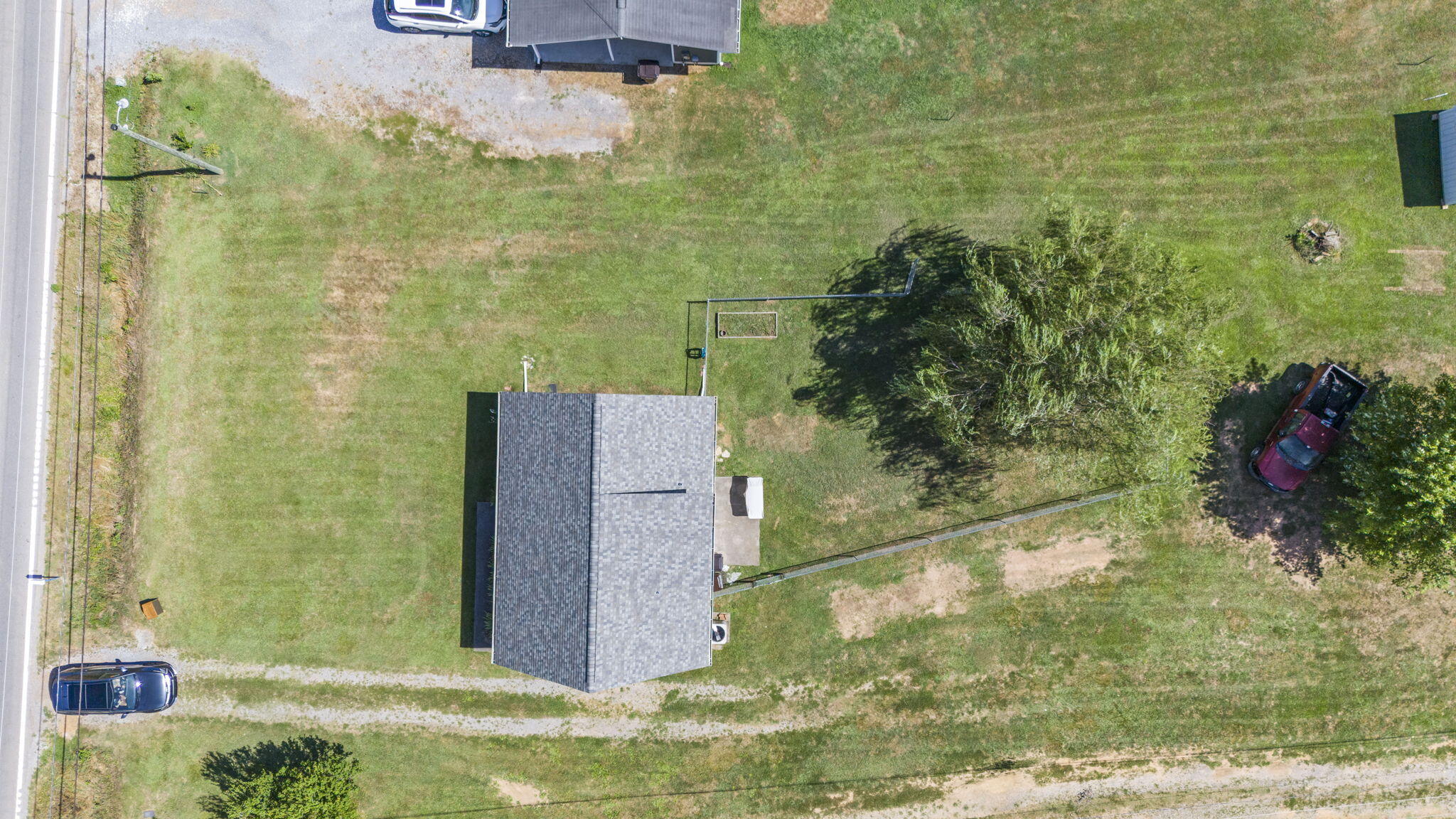 5346 Spring Place Road Southeast Cleveland, TN 37323 - Photo 10 of 33 10-web-or-mls-DJI_20240701161245_0132_D