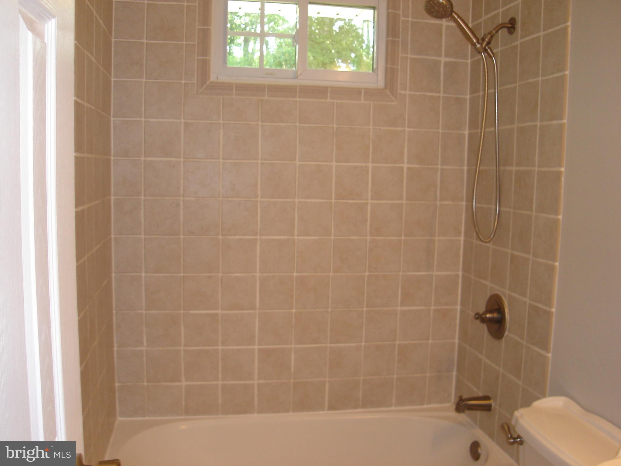 274 South Pennsville Auburn Road Penns Grove, NJ 08069 - Photo 14 of 25