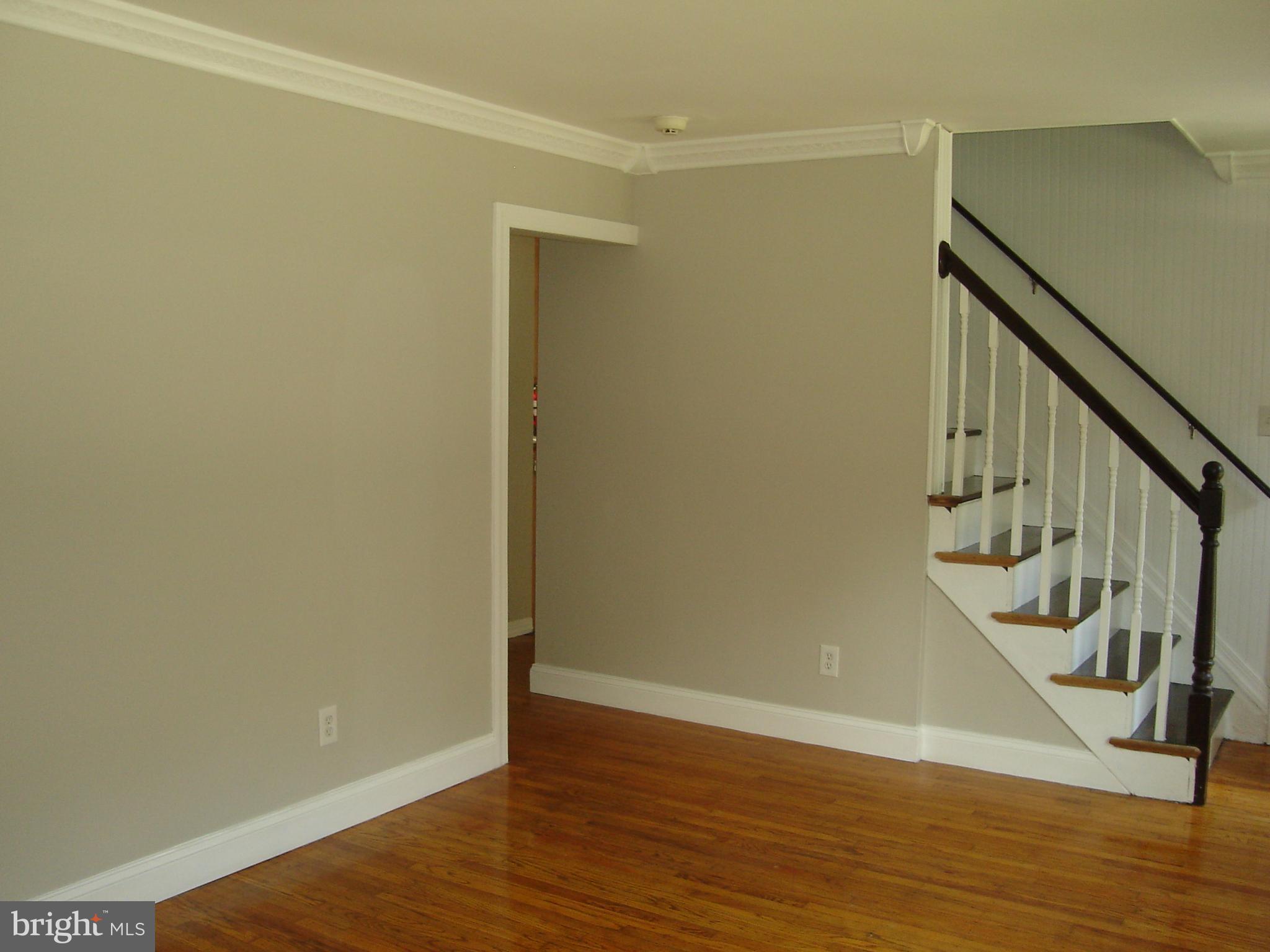 274 South Pennsville Auburn Road Penns Grove, NJ 08069 - Photo 3 of 25