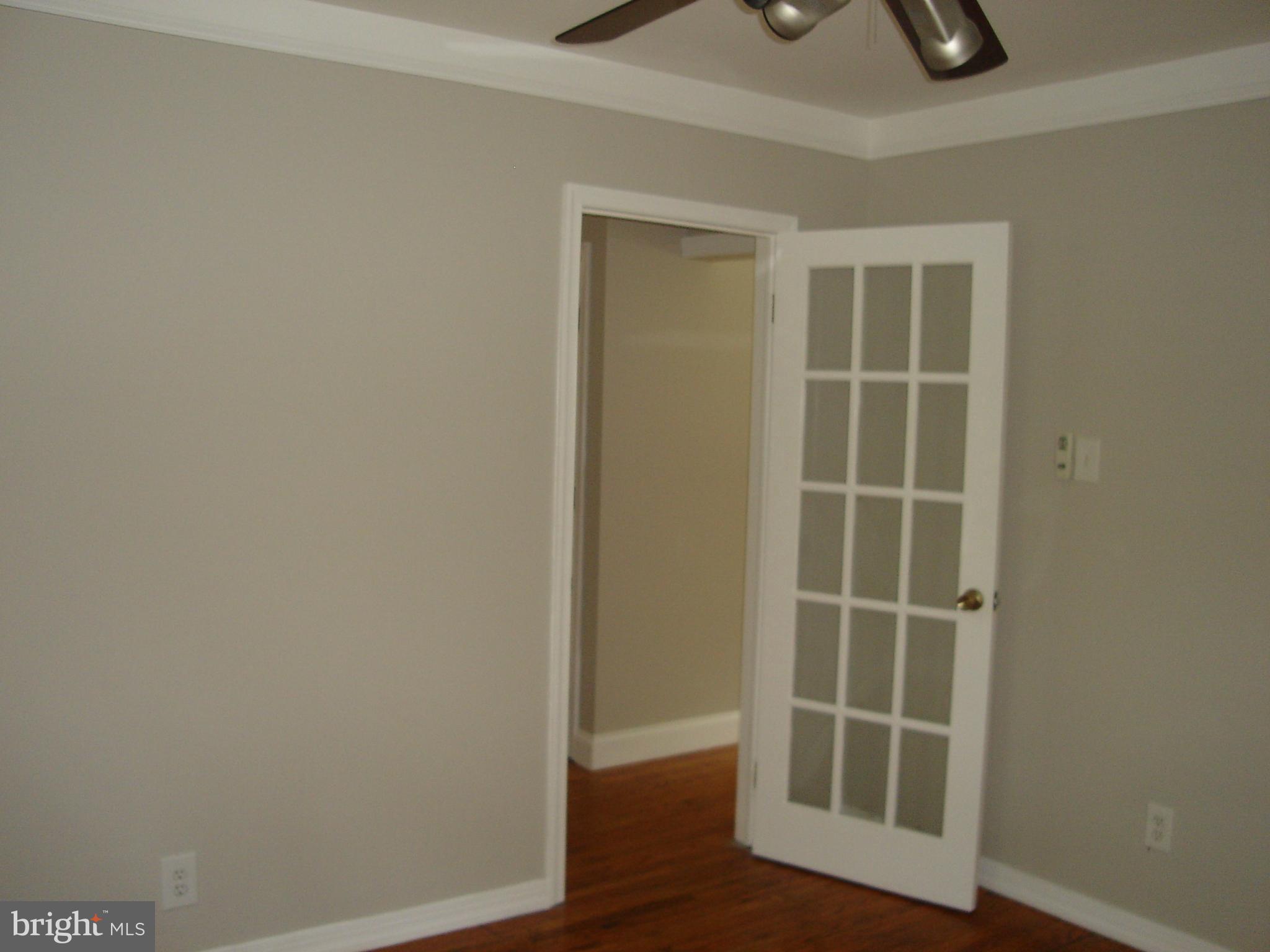 274 South Pennsville Auburn Road Penns Grove, NJ 08069 - Photo 5 of 25