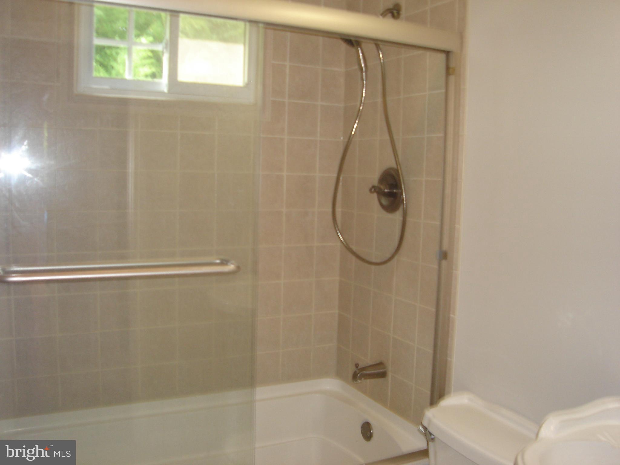 274 South Pennsville Auburn Road Penns Grove, NJ 08069 - Photo 6 of 25