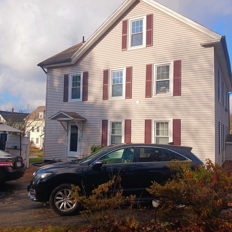 10 Aldrich Street Webster, MA 01570 - Photo 1 of 17