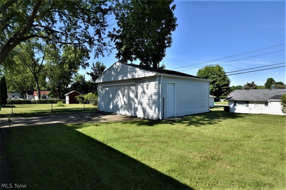 5978 Randy Road Bedford Heights, OH 44146 - Photo 17 of 23