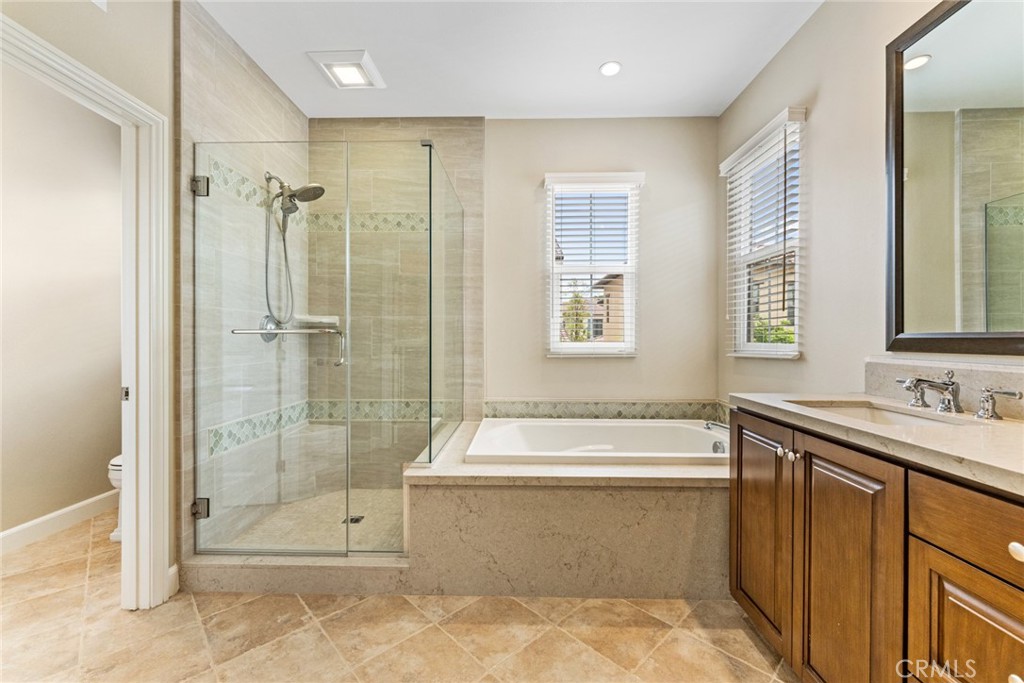 126 Baja Irvine, CA 92620 - Photo 14 of 30