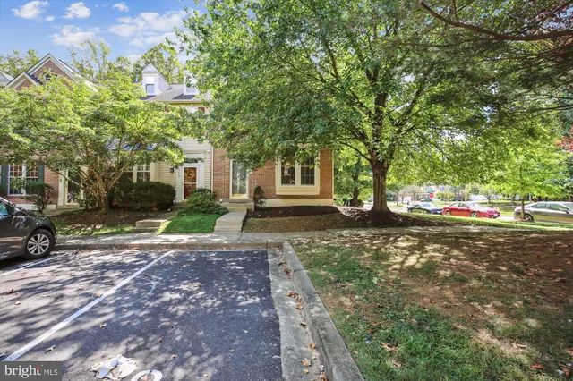 $564,000 | 18601 Shadowridge Terrace, Olney, MD 20832