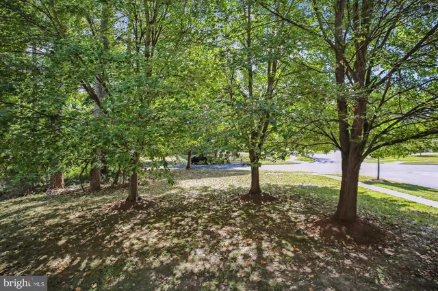 $564,000 | 18601 Shadowridge Terrace, Olney, MD 20832