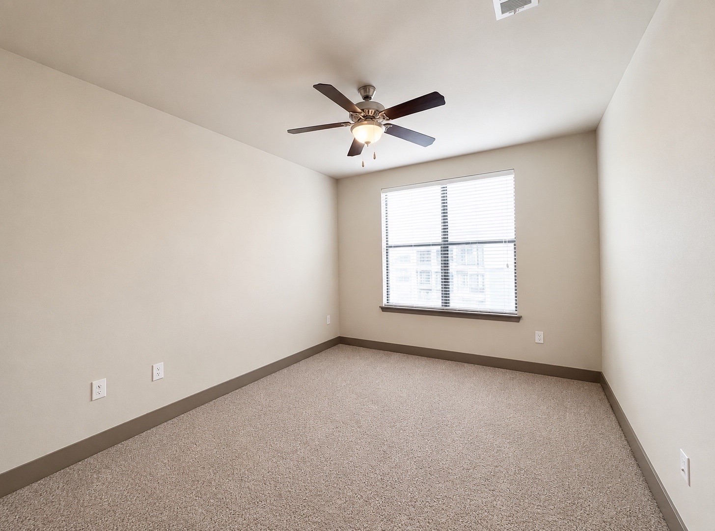 2033 South Gessner Road, Unit 2105 Houston, TX 77063 - Photo 13 of 23