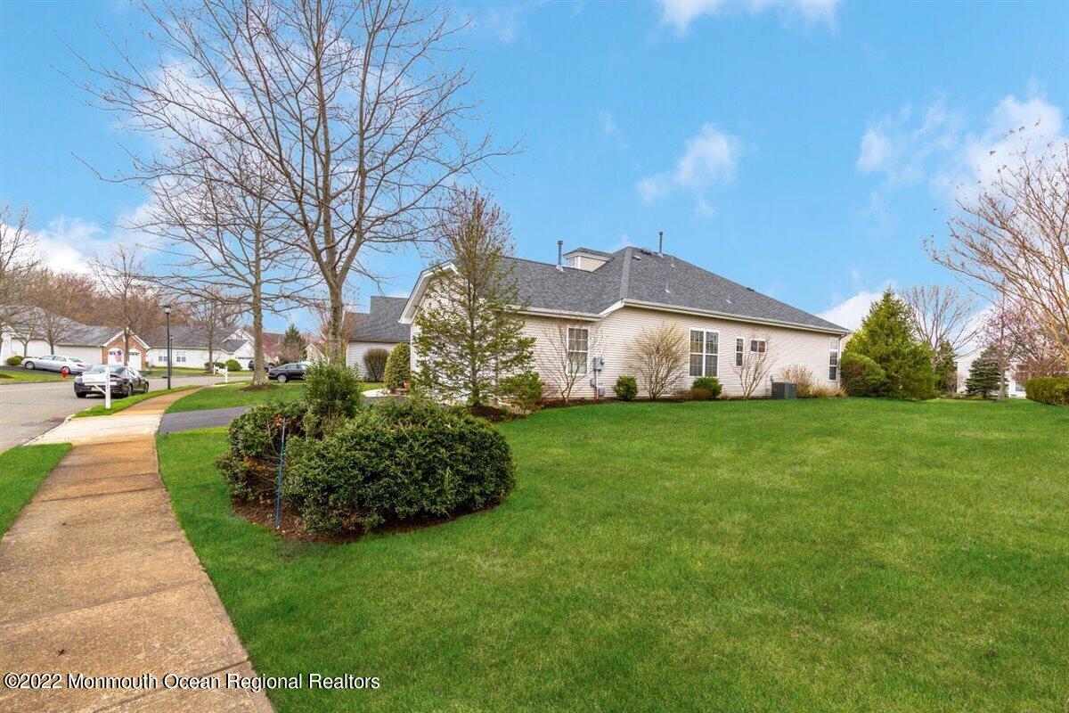 2577 Collier Road Manasquan, NJ 08736 - Photo 3 of 47 04-2577CollierRd_004