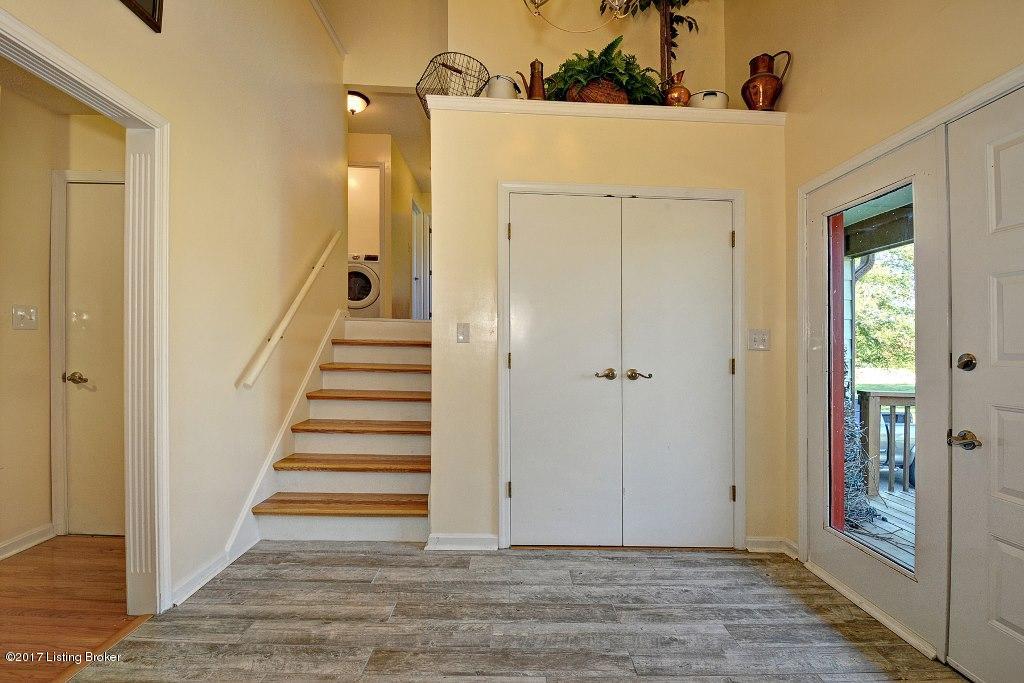 2103 Cardinal Harbour Road Prospect, KY 40059 - Photo 7 of 40 Cardinal Harbor by CWD 007 (1024x683)
