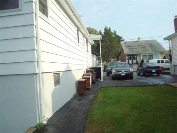 28 Lantern Road Revere, MA 02151 - Photo 3 of 28 Gallery Image 3