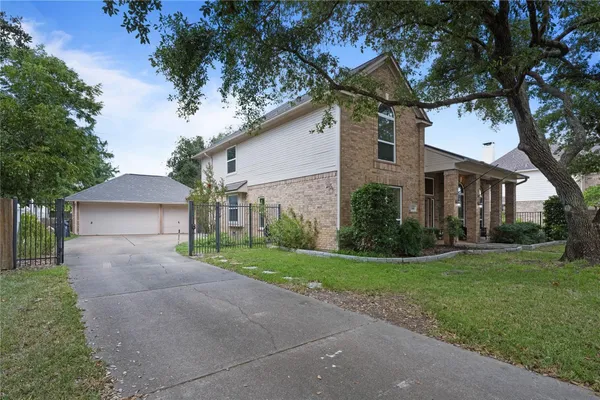 $530,000 | 1010 Mahogany Run Drive, Katy, TX 77494