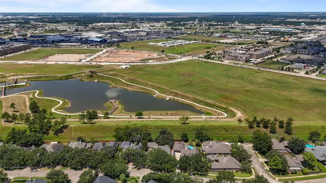 $530,000 | 1010 Mahogany Run Drive, Katy, TX 77494