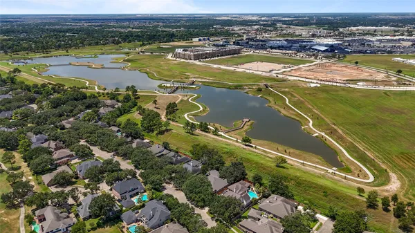 $530,000 | 1010 Mahogany Run Drive, Katy, TX 77494