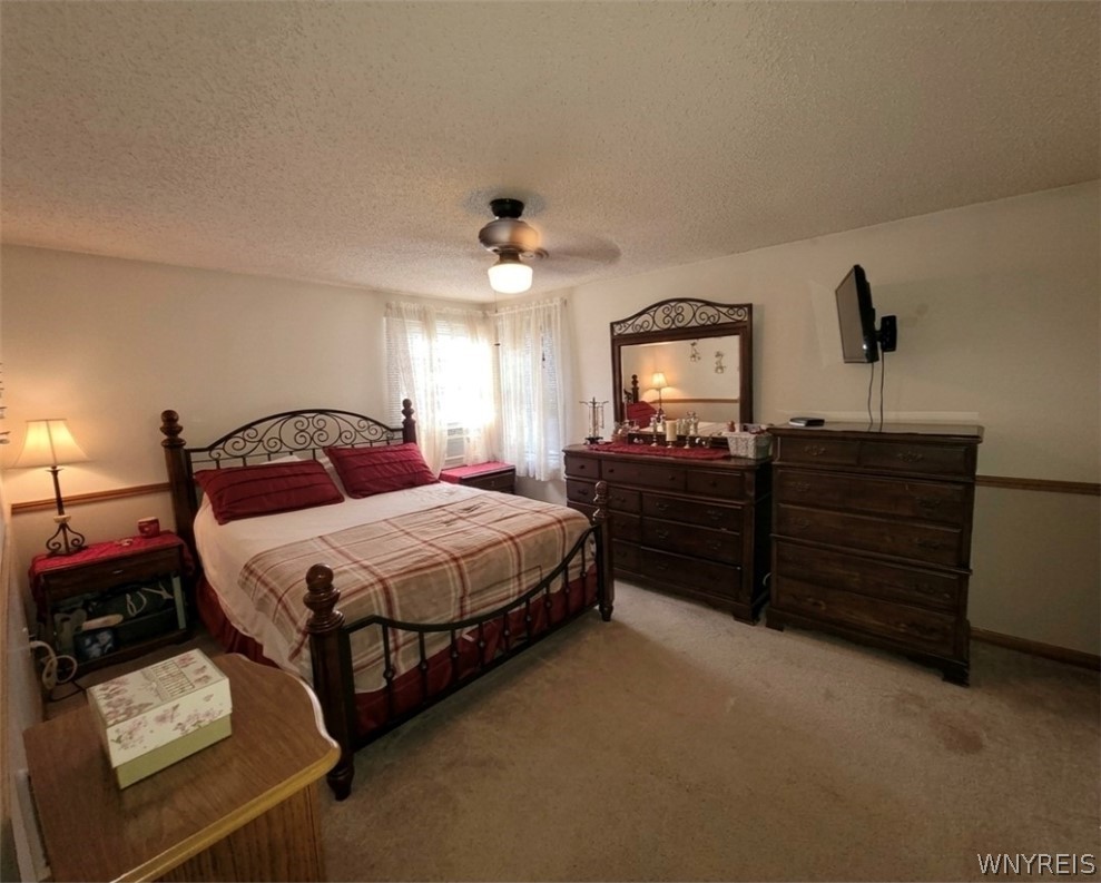 156 Hillpine Road Cheektowaga, NY 14227 - Photo 10 of 15 Bedroom 1