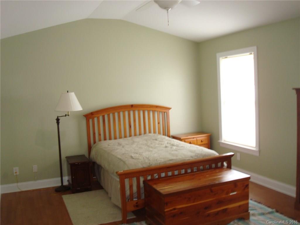 107 Thornburg Road Dallas, NC 28034 - Photo 9 of 18 Gallery Image 9