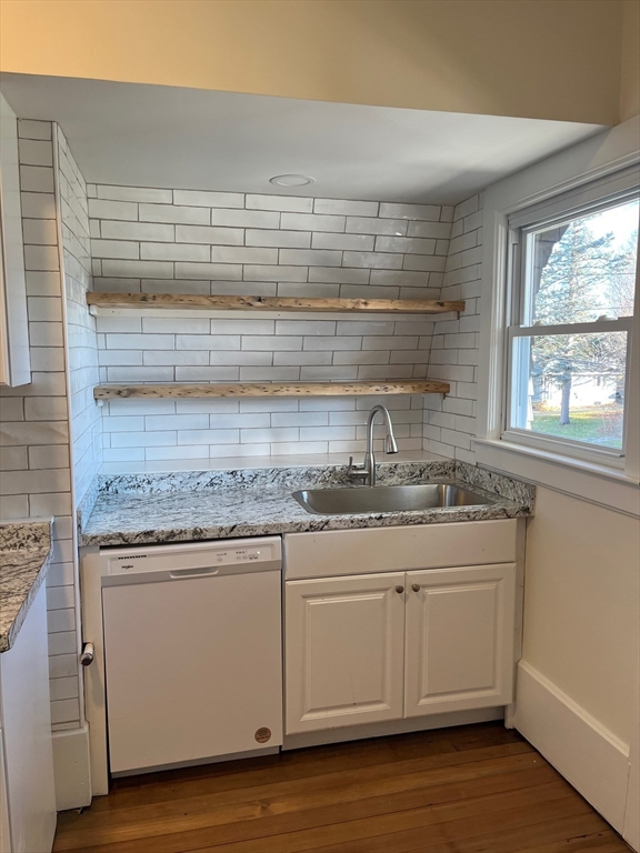 124 Walnut Street, Unit 2L Clinton, MA 01510 - Photo 16 of 17