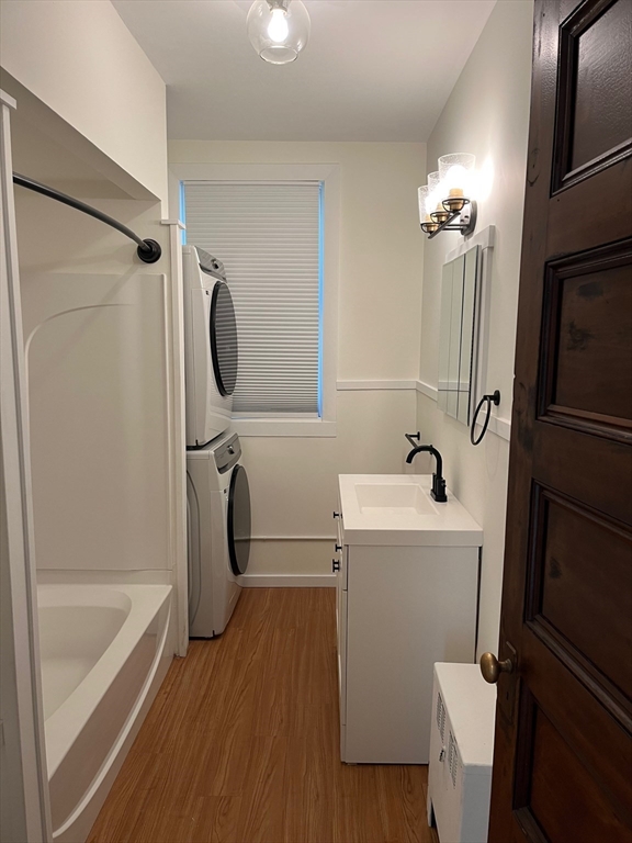 124 Walnut Street, Unit 2L Clinton, MA 01510 - Photo 8 of 17