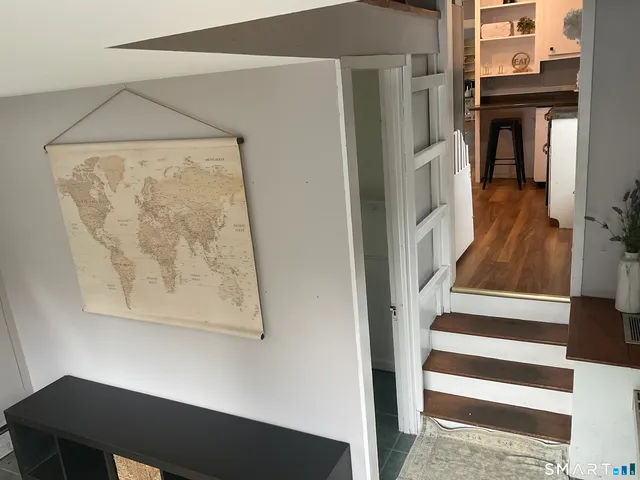 $585,000 | 32 Main Street, Essex, CT 06442