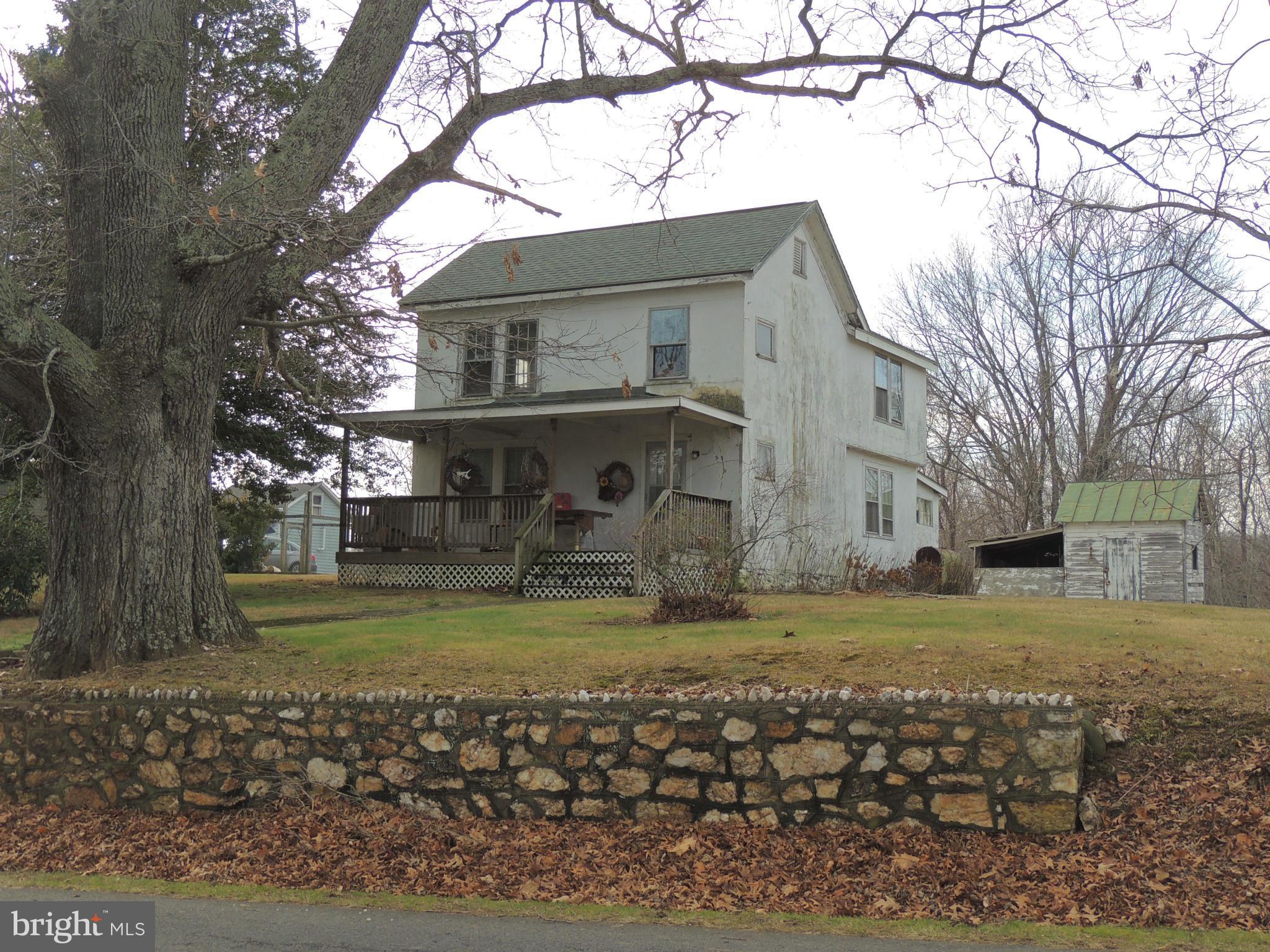 5084 Leeds Manor Road Hume, VA 22639 - Photo 1 of 4 Exterior (Front)