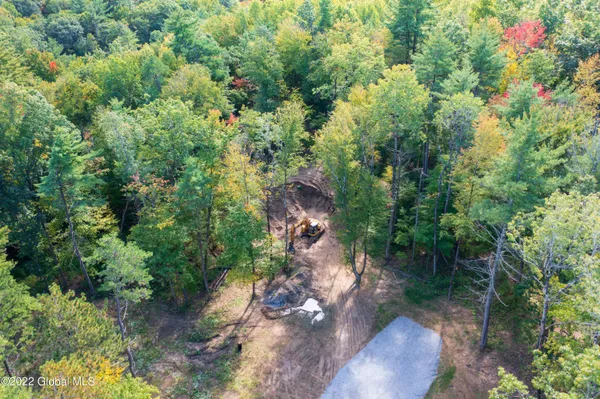 $1,605,900 | 180 Highway 9P, Malta, NY 12020