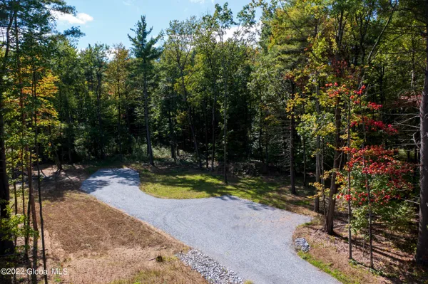$1,605,900 | 180 Highway 9P, Malta, NY 12020