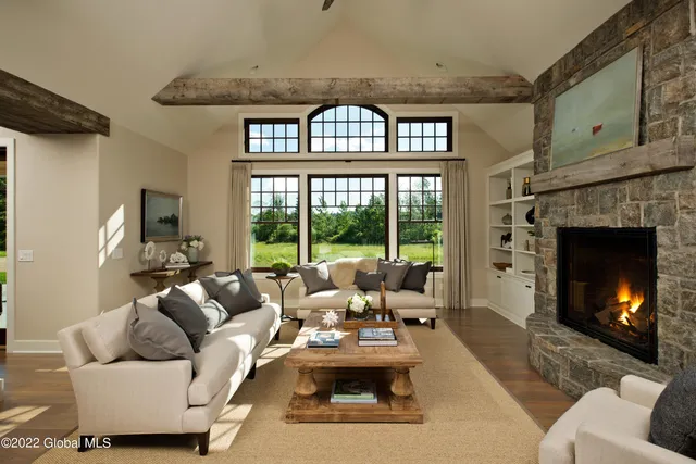 $1,605,900 | 180 Route 9p Saratoga Springs, Malta, NY 12020