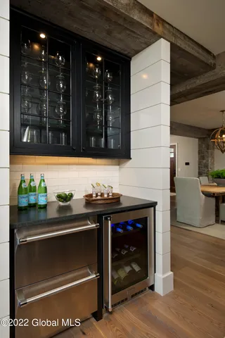 $1,605,900 | 180 Route 9p Saratoga Springs, Malta, NY 12020