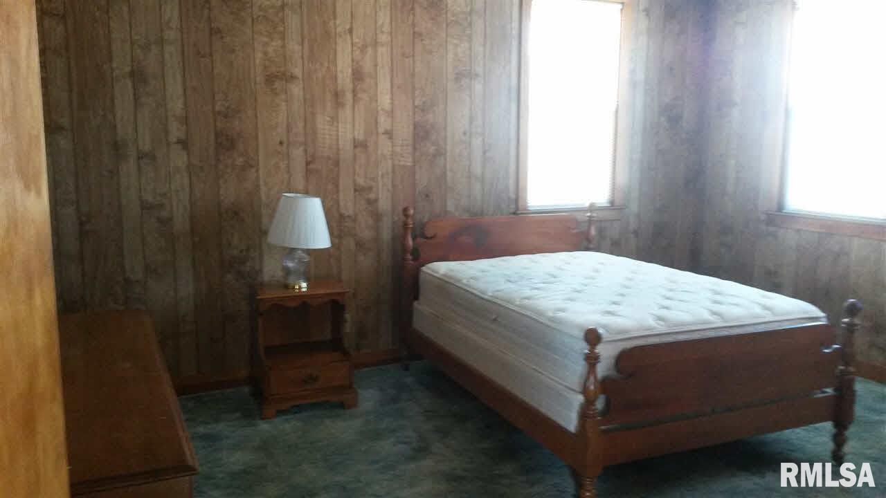 237 19th Place Clinton, IA 52732 - Photo 8 of 10 Gallery Image 8