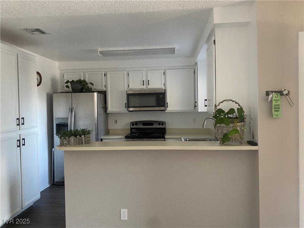 2160 Highpointe Drive, Unit 103 Laughlin, NV 89029 - Photo 4 of 15