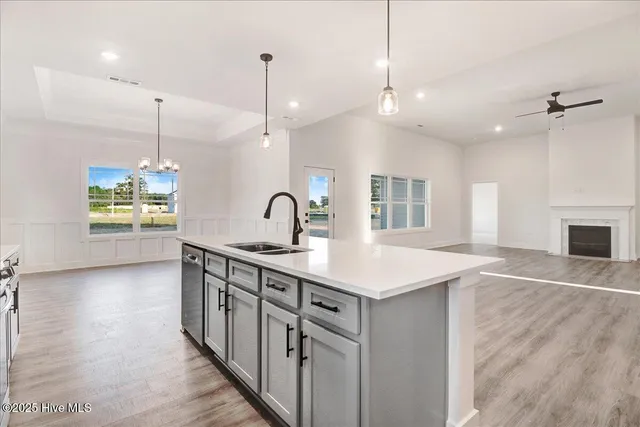 $399,500 | 104 Manchester Court, La Grange, NC 28551