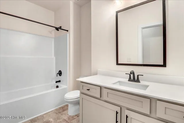 $399,500 | 104 Manchester Court, La Grange, NC 28551