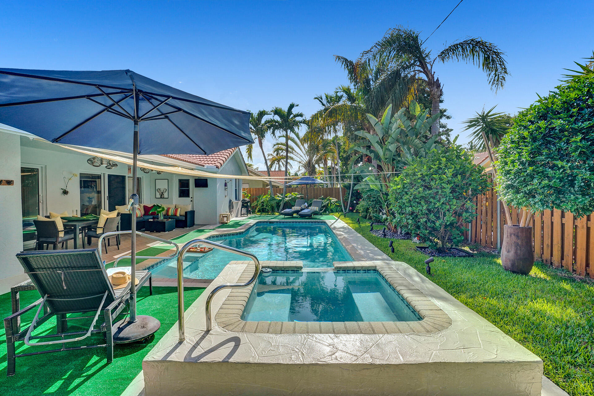 375 Apache Lane Boca Raton, FL 33487 - Photo 45 of 63 130A55C5-60CF-4DA5-9169-AC7CC95B8C07