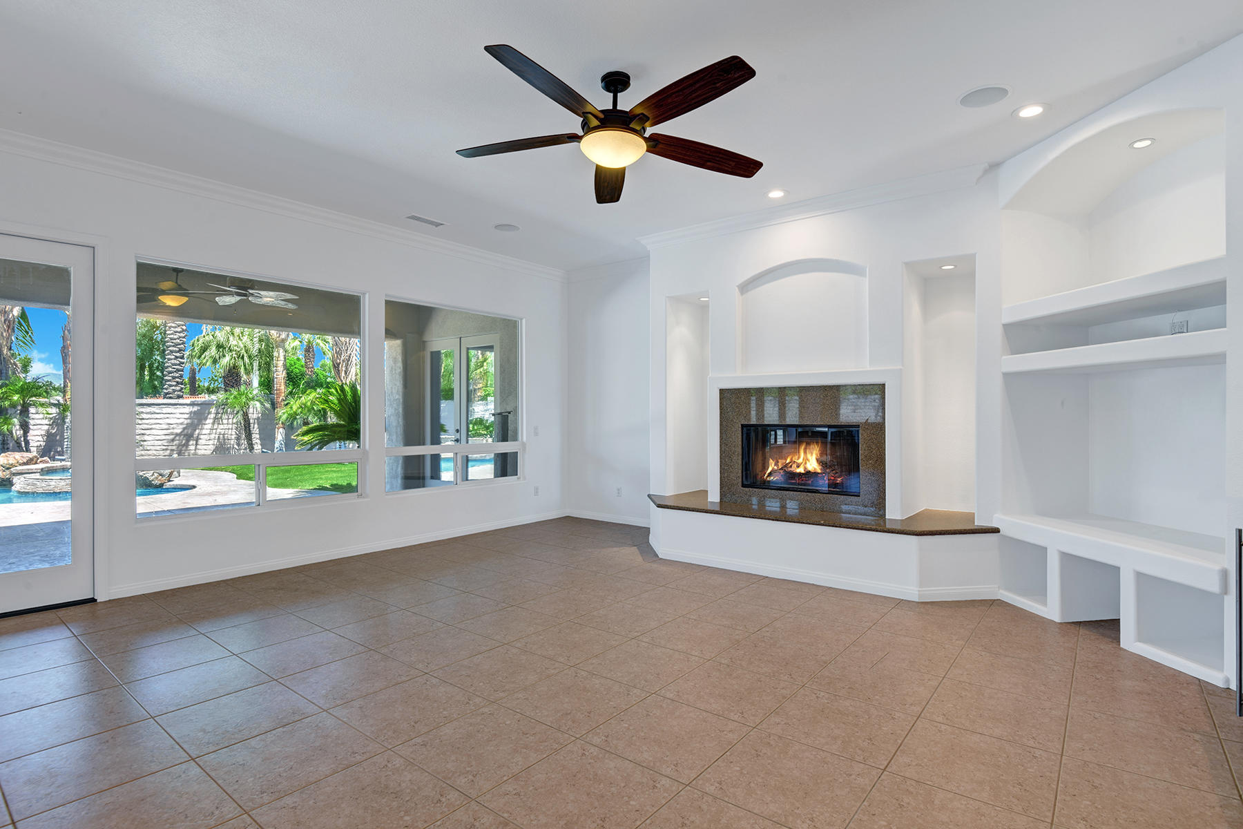 69702 Matisse Road Cathedral City, CA 92234 - Photo 13 of 52 LIVING ROOM TO POOL YARD MLS