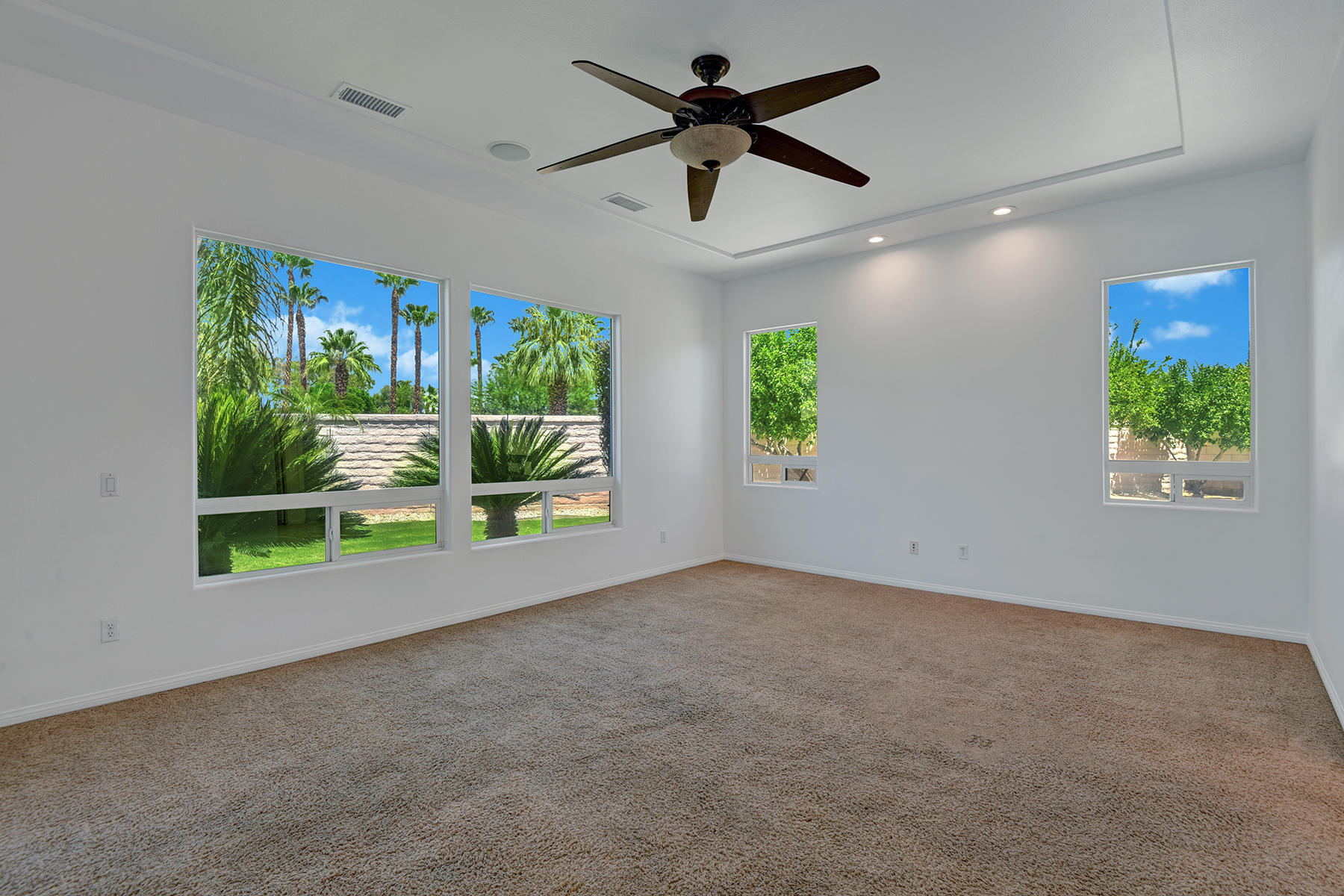 69702 Matisse Road Cathedral City, CA 92234 - Photo 32 of 52 PRIMARY BEDROOM MLS