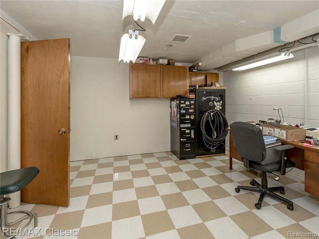 4194 Fieldbrook Road West Bloomfield, MI 48323 - Photo 36 of 43 4194_fieldbrook_int_039.jpg