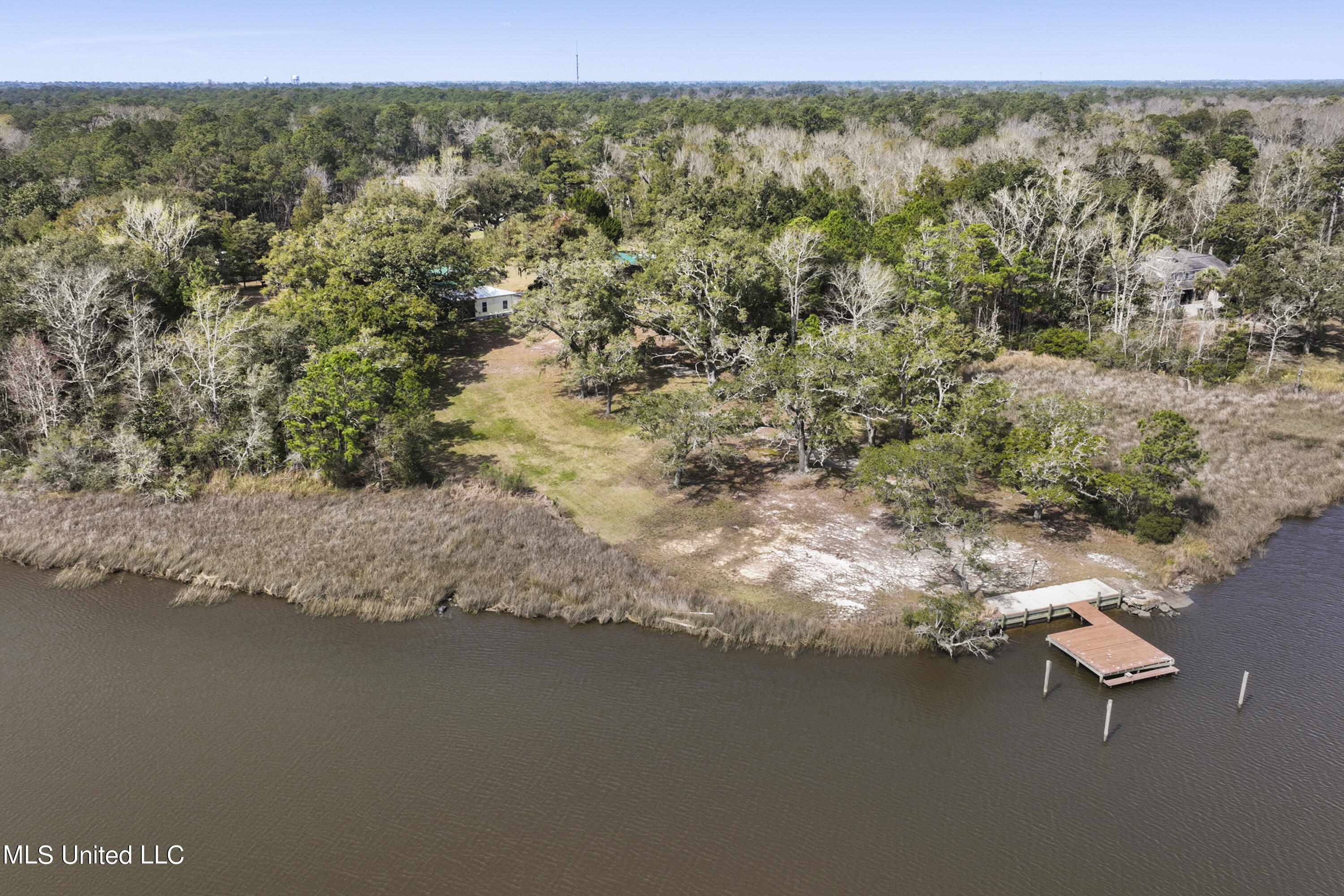3608 Knapp Road Ocean Springs, MS 39564 - Photo 27 of 36 011