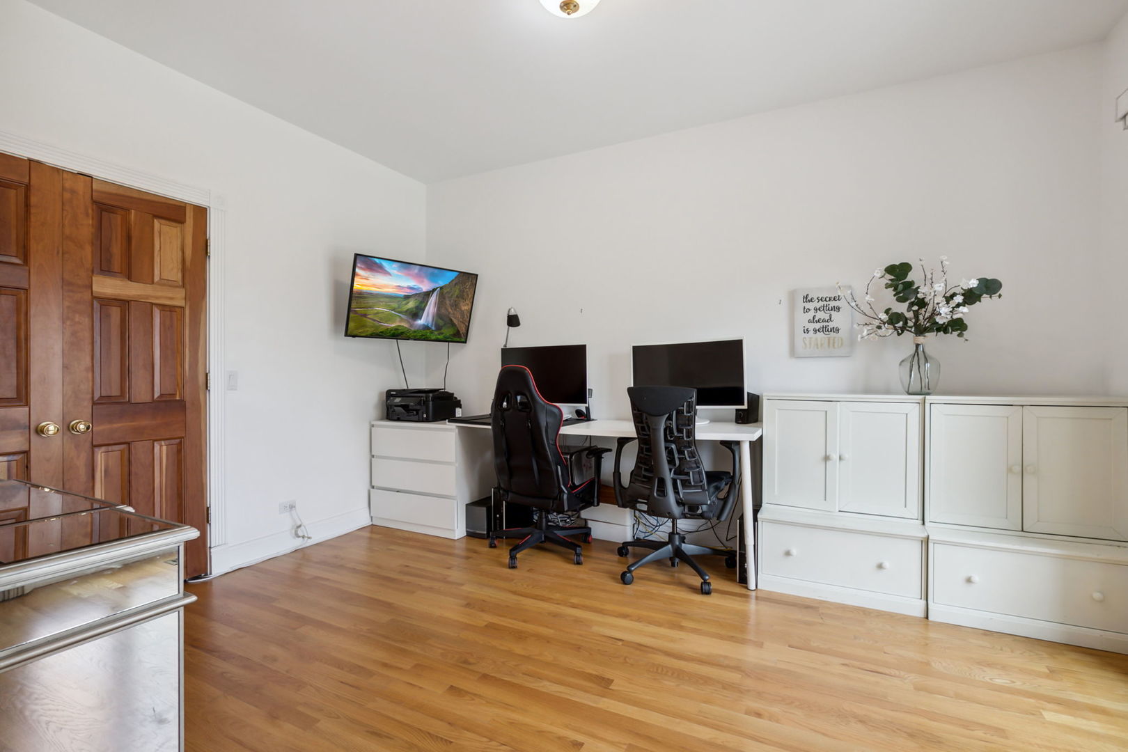 912 Elmdale Road Glenview, IL 60025 - Photo 20 of 55 a view of workspace with wooden floor