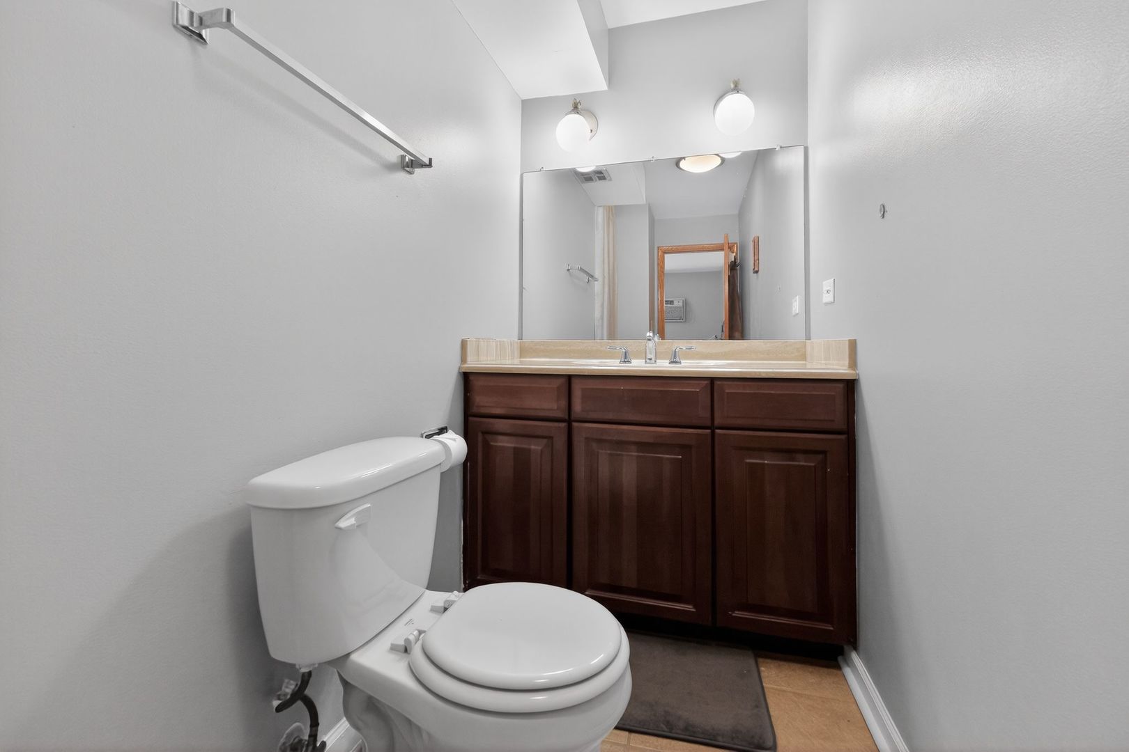 7225 West Higgins Avenue, Unit 103 Chicago, IL 60656 - Photo 11 of 17