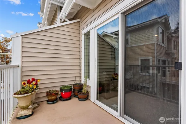 $529,000 | 11856 Northeast 162nd Lane, Unit 94, Bothell, WA 98011