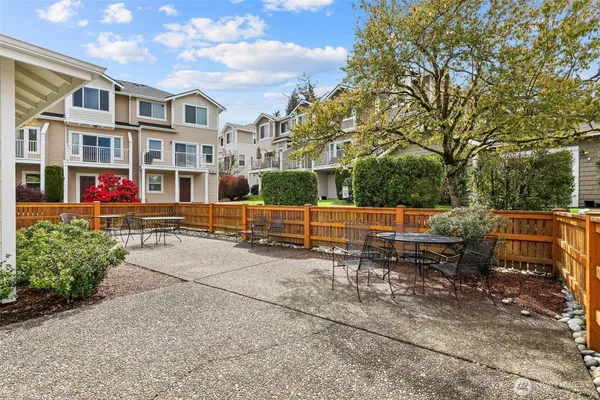 $529,000 | 11856 Northeast 162nd Lane, Unit 94, Bothell, WA 98011