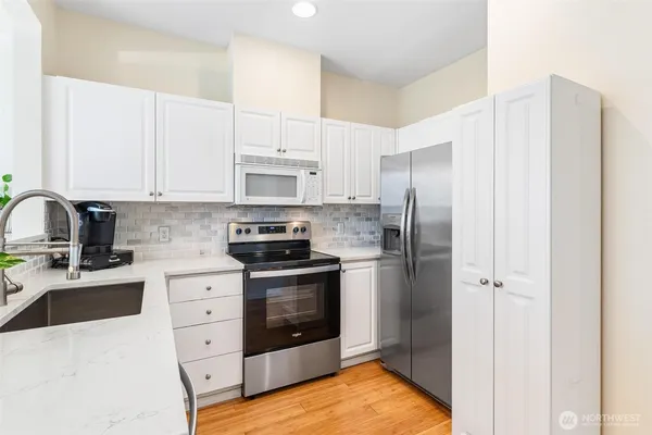 $529,000 | 11856 Northeast 162nd Lane, Unit 94, Bothell, WA 98011