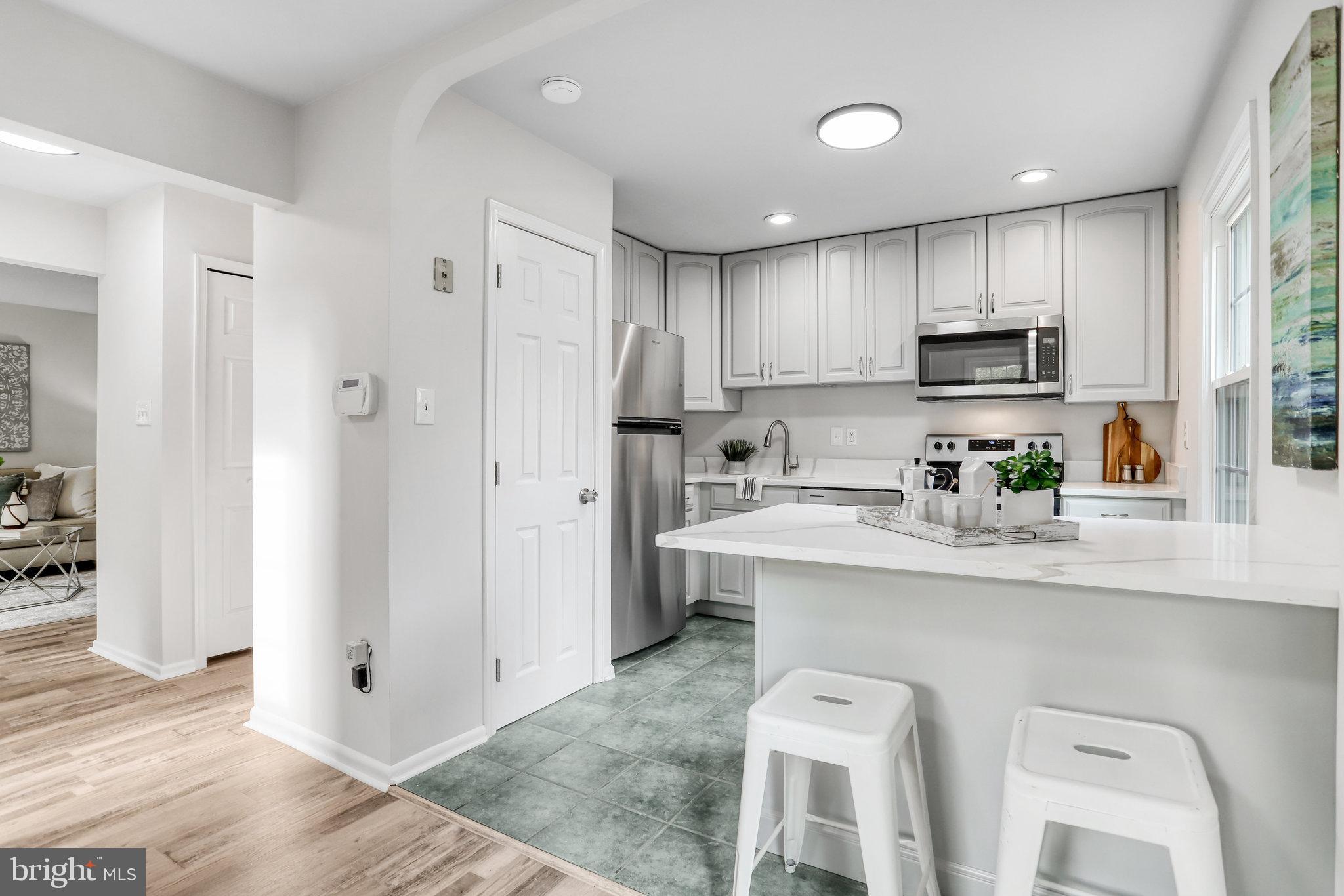 7743 Durer Court Springfield, VA 22153 - Photo 4 of 69