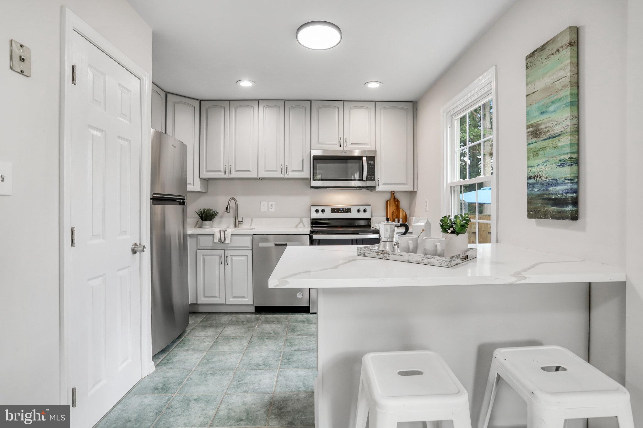 7743 Durer Court Springfield, VA 22153 - Photo 6 of 69
