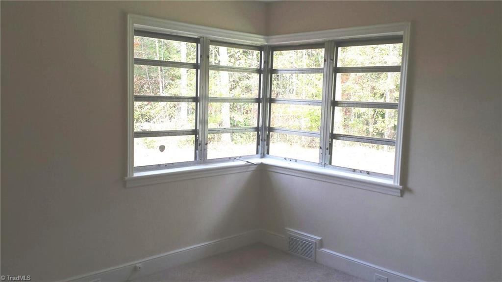 5199 Siloam Road Dobson, NC 27017 - Photo 5 of 28 Gallery Image 5